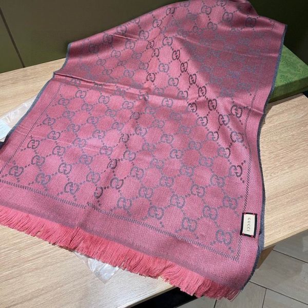 Gucci48X180cm100 E15 105 1634118