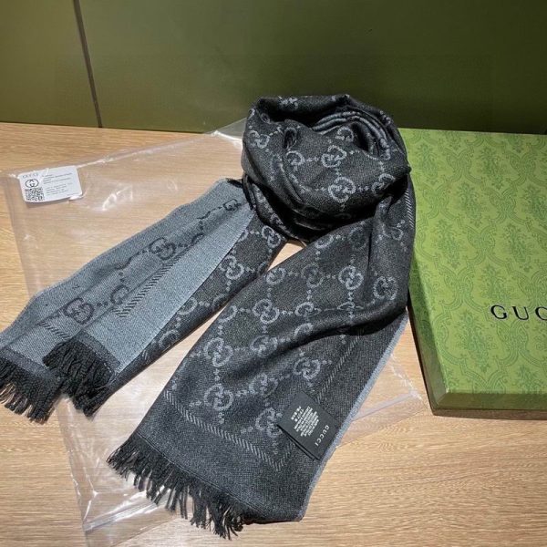 Gucci48X180cm100 E15 84 1634105