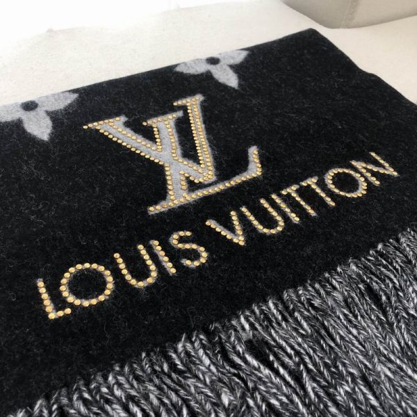 LVscarf170X45cmE51 14 1567557