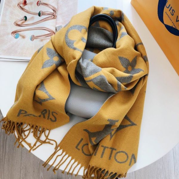 LVscarf180X65cmE23 4 1615501