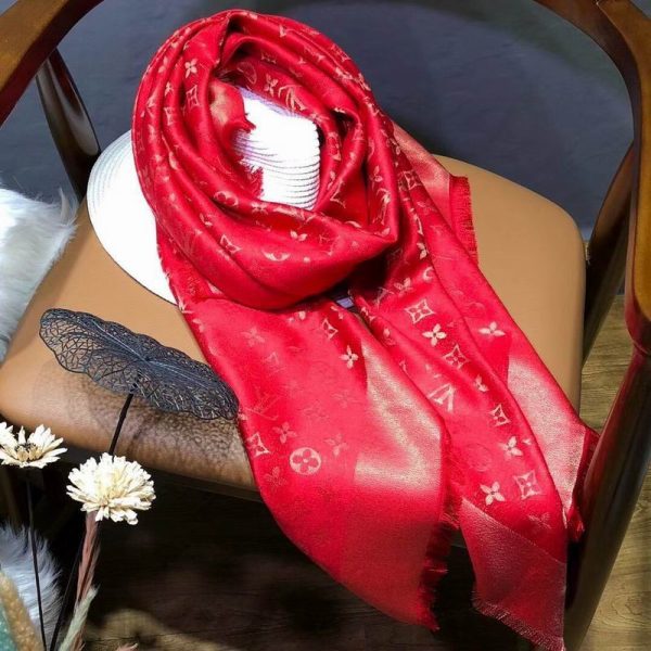 LVscarfE 77 996034