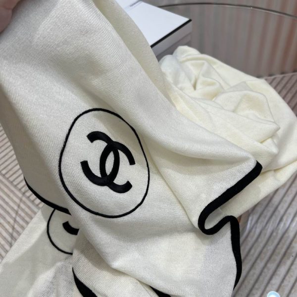 Chanelscarf200X70cm70 30 E27 8 1427735