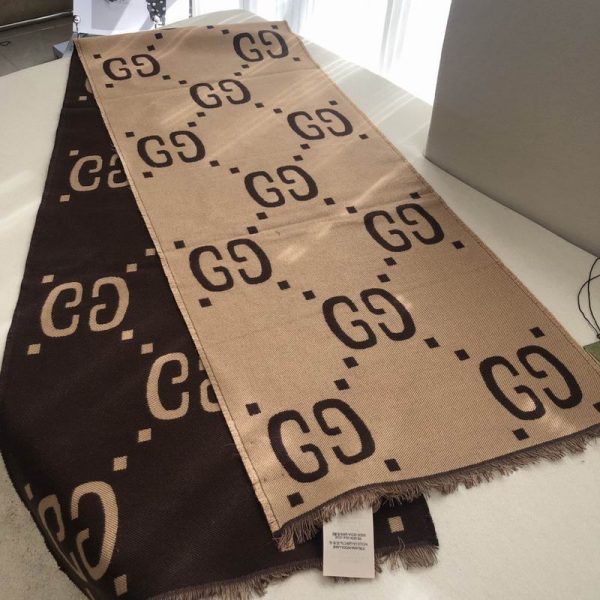 Gucci356X180cm91 9 E07 3 1578965