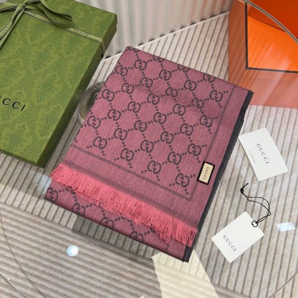 Gucci48X180cm100 E41 11 1787285