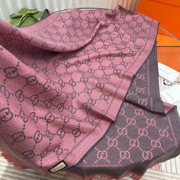 Gucci48X180cm100 E41 9 1787287