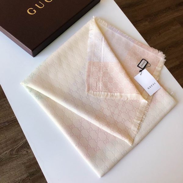 Gucciscarf140X140cmE78 11 1147719