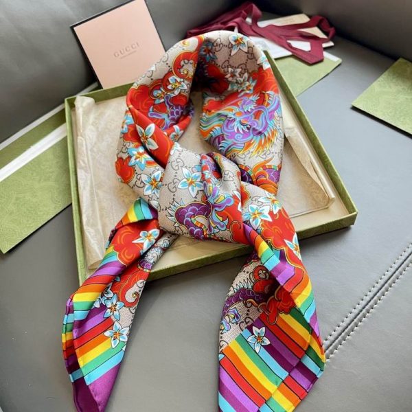 Guccisilkscarf90X90cmE06 7 1742446