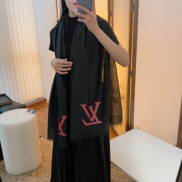 LVscarf E26 30 1148310